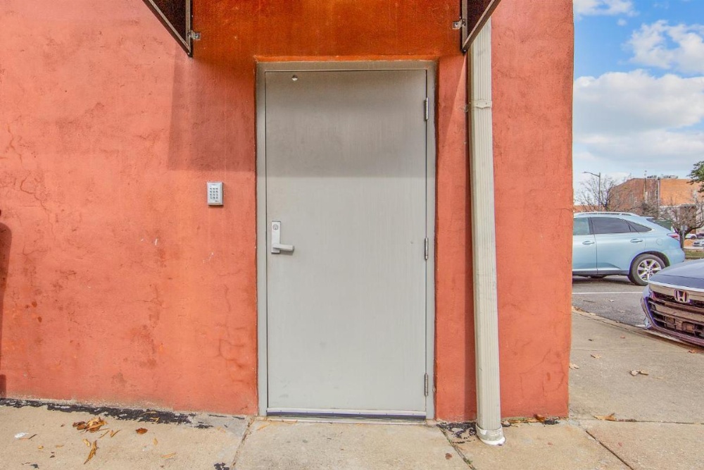 The Downtown Brick Loft Image 11