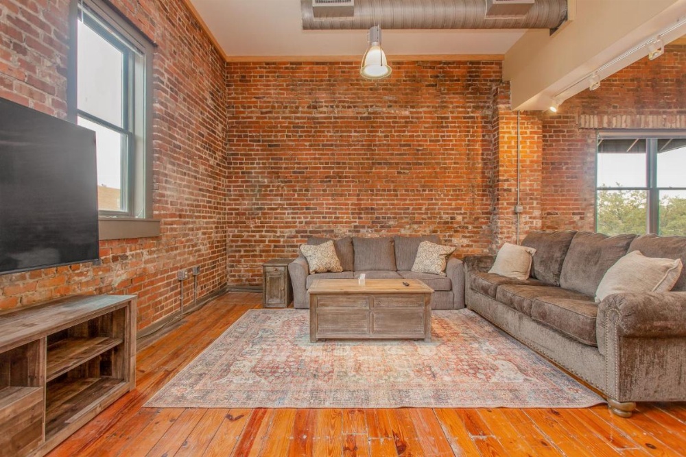 The Downtown Brick Loft Image 12