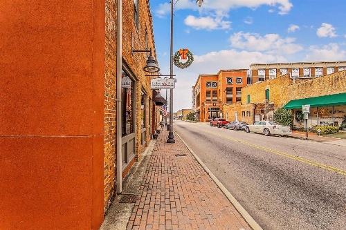 The Downtown Brick Loft image 18