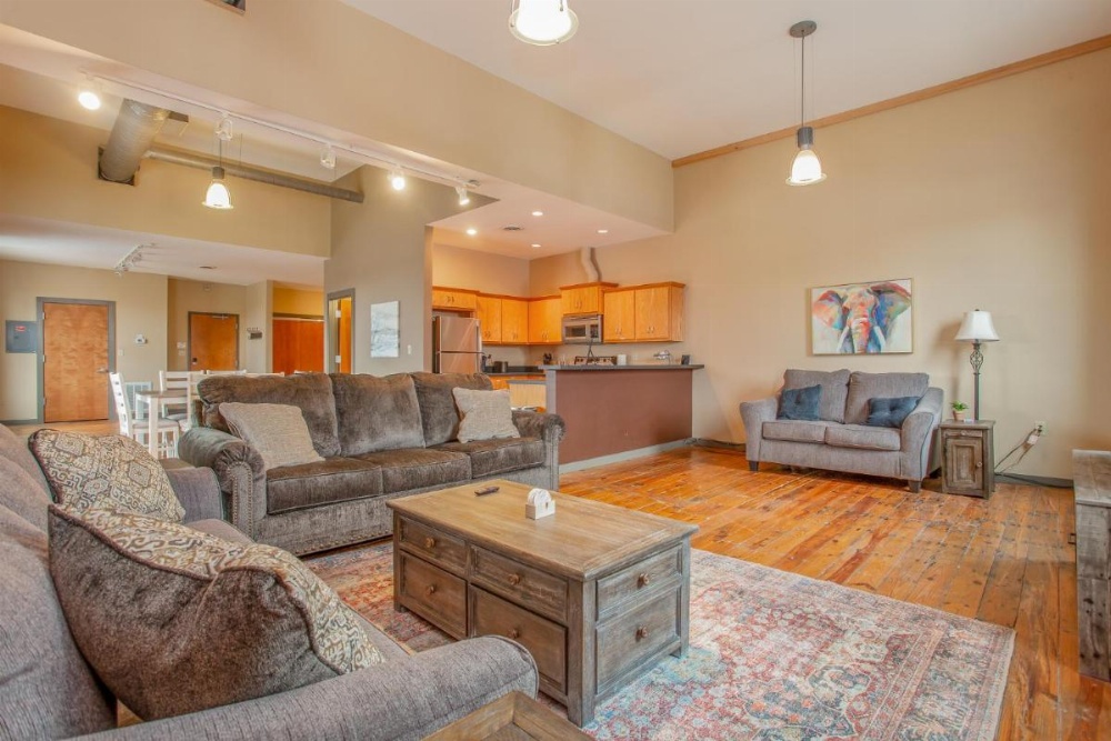 The Downtown Brick Loft Image 20